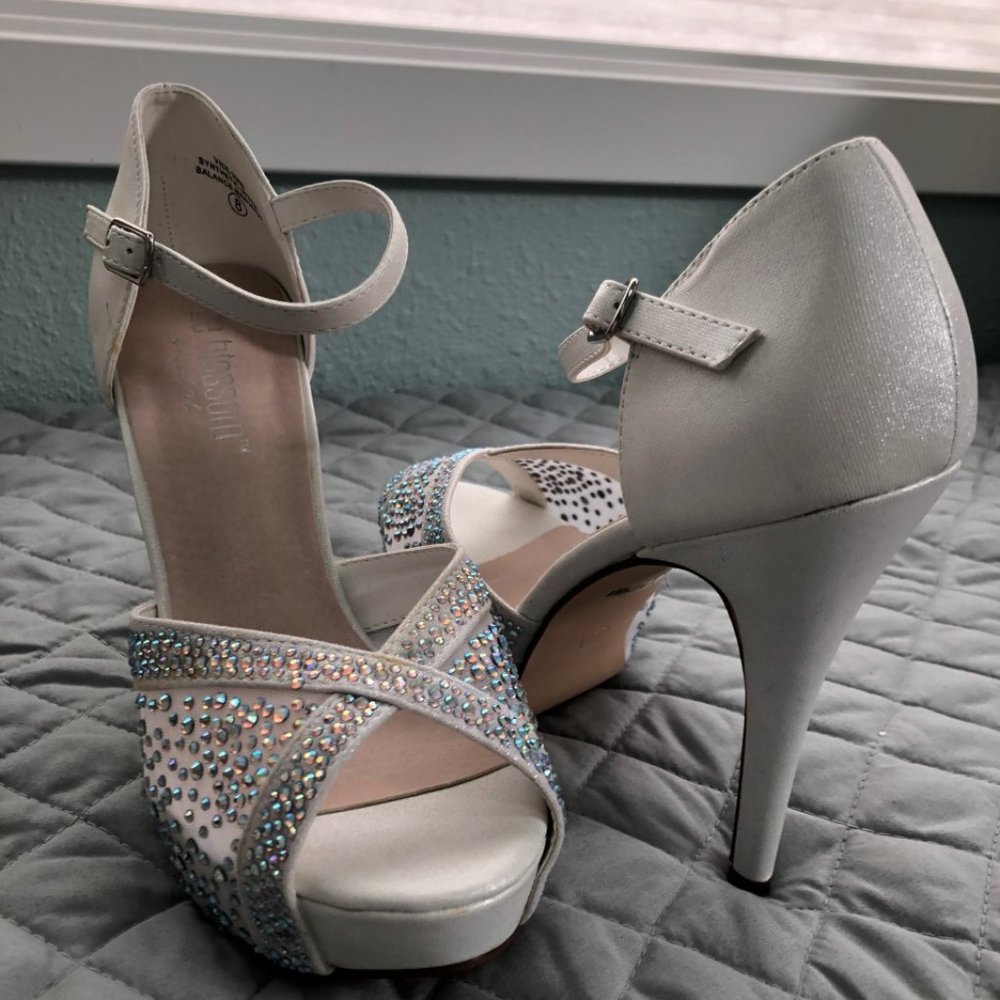 De Blossom Platform Heels Bridal/Prom - Picture 4 of 9